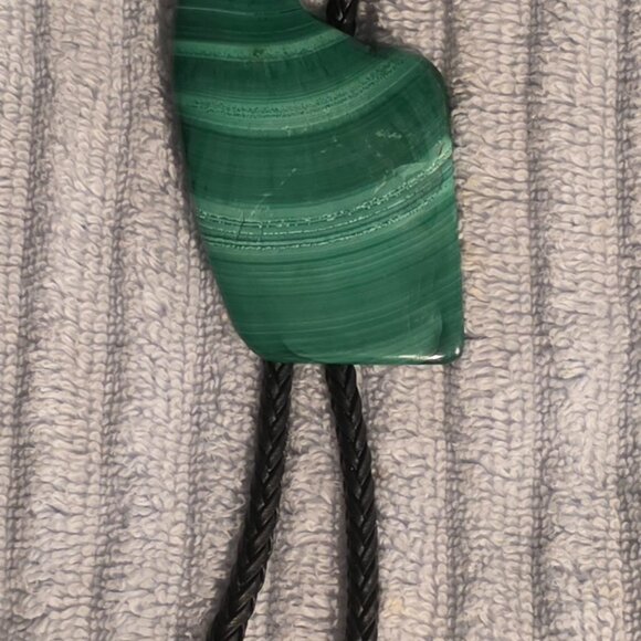 Vintage Metal Bolo Tie, Bennett, Nice Big Green Stone Design with Stripes, Nice - Picture 2 of 6